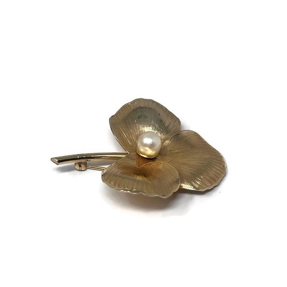 ☘️VINTAGE☘️Signed Winard 12K GF Clover Faux Pearl Pin/Brooch - Picture 3 of 5